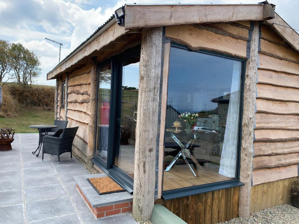 Byre Cottages & Log Cabin Cardigan Luaran gambar