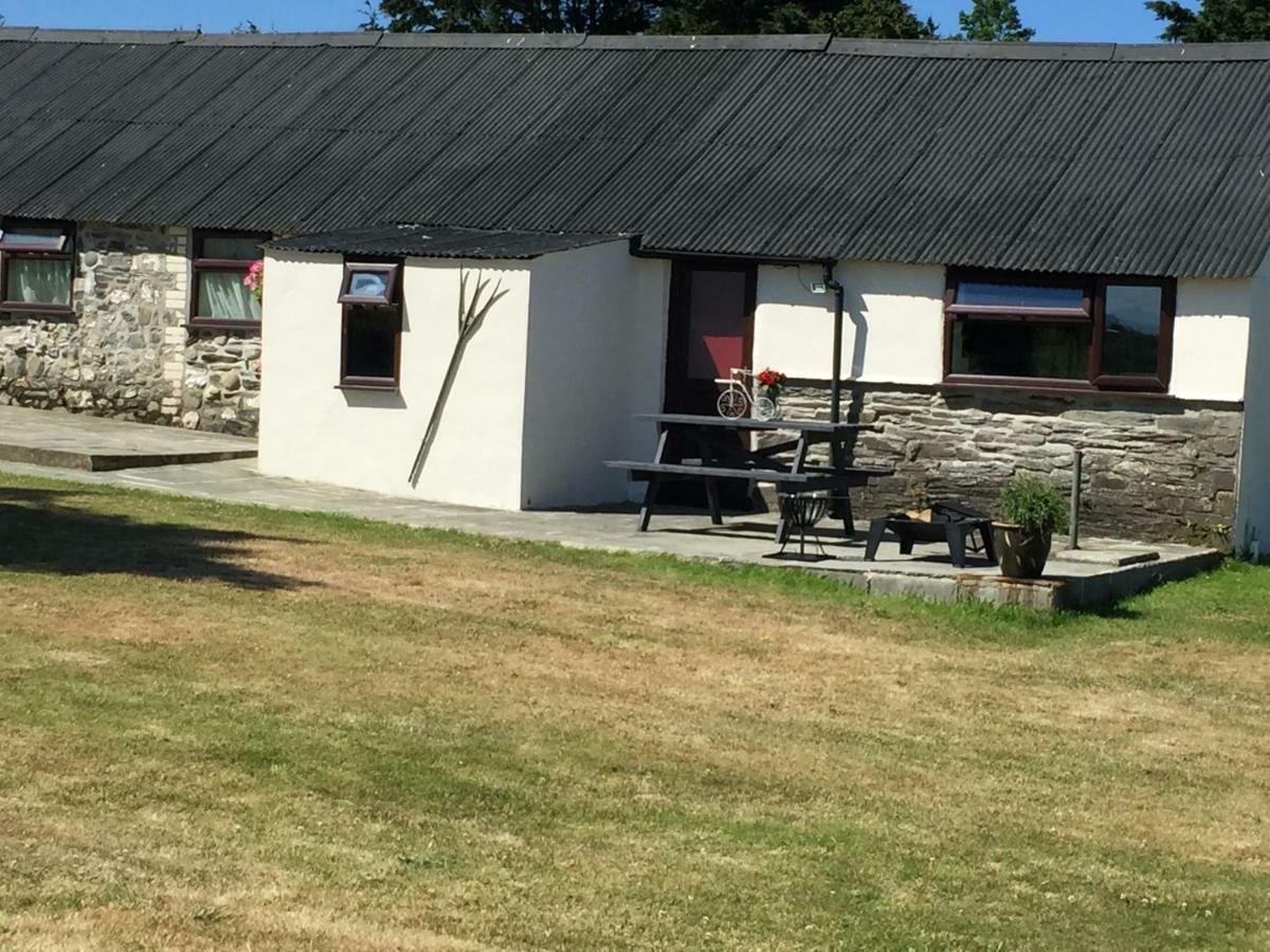 Byre Cottages & Log Cabin Cardigan Luaran gambar